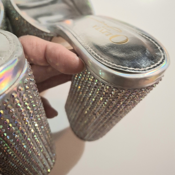 Olivia Ferguson Crystal‎ Platform Heels 7/7.5 - Picture 9 of 12